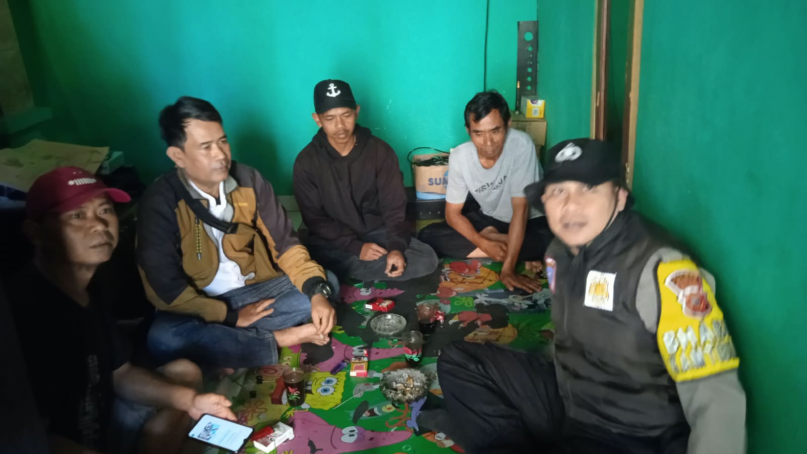 acb9bf44-dfa2-47e8-8049-01641c94ec8c